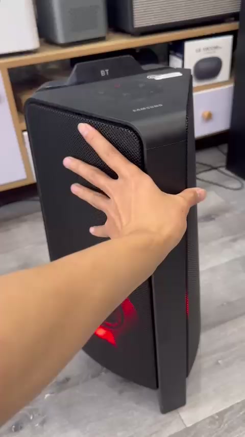 [Mã 155ELHA80K giảm 6% đơn 400K]Loa Tháp karaoke Samsung T40/XV 300W hàng chính hãng | BigBuy360 - bigbuy360.vn