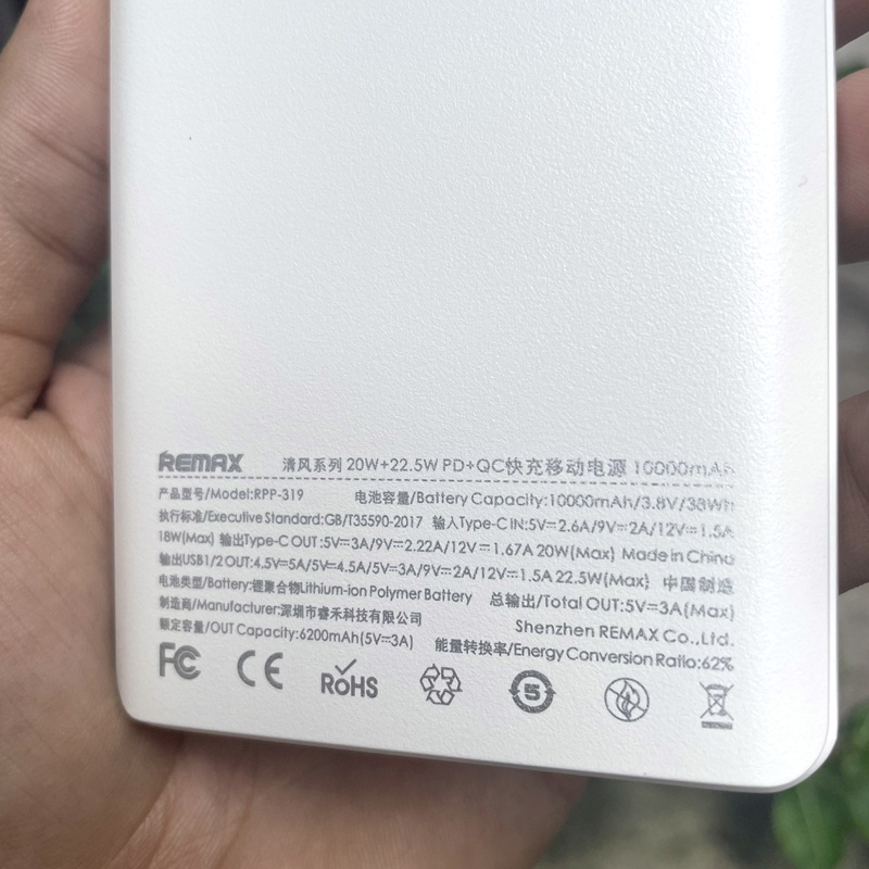 Pin dự phòng sạc nhanh Remax RPP-319 dung lượng 10000mAh QC 22.5W và PD 20W - tích hợp 1 input 3 output