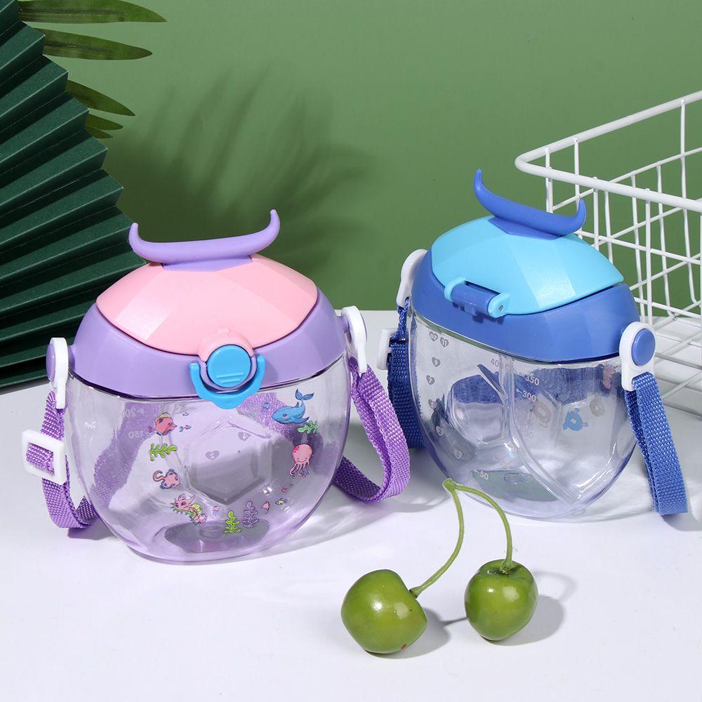 Bình Uống Nước Kèm Ống Hút Hoạ Tiết Hoạt Hình Cho Bé