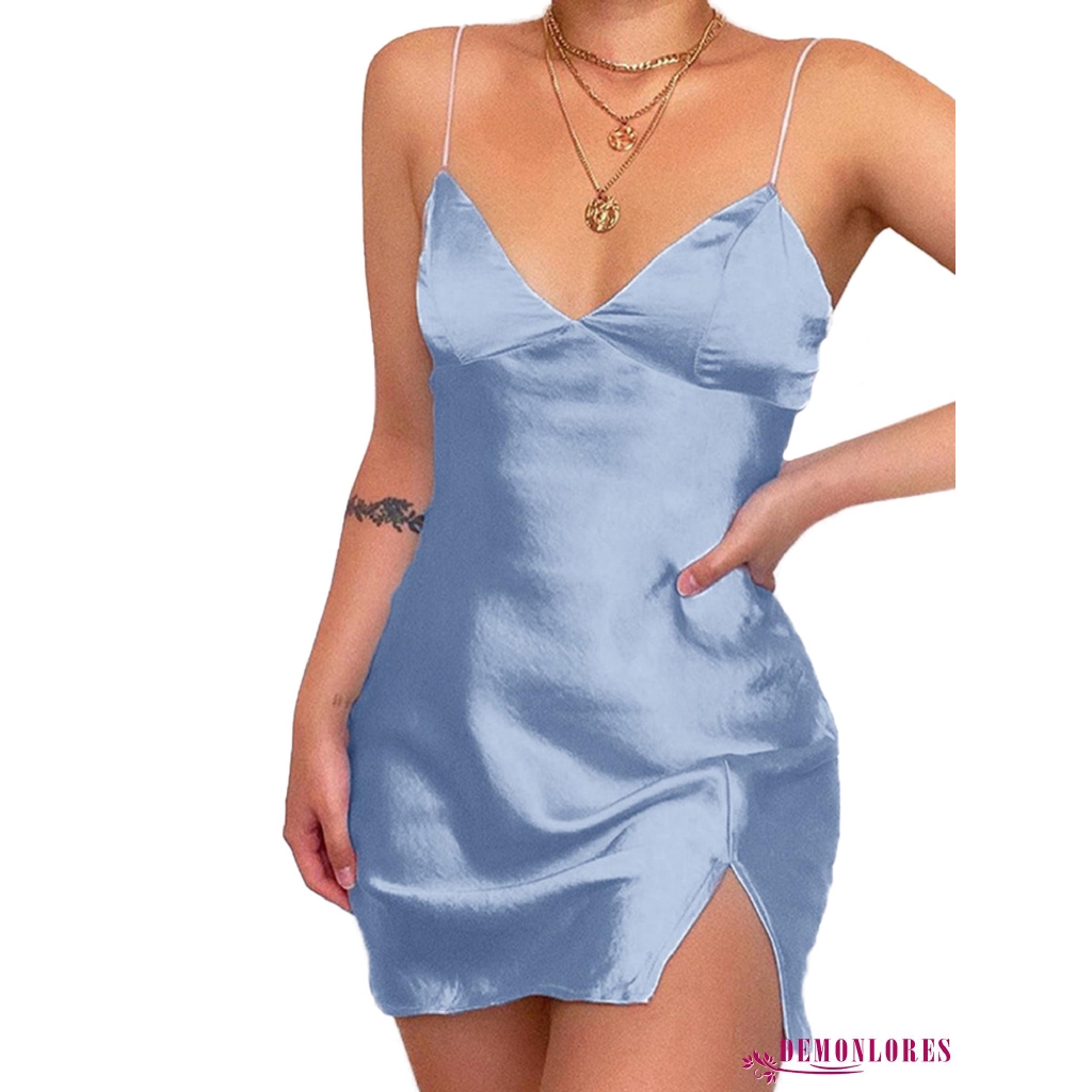 Đầm Sát Nách Cổ Chữ V Màu Trơn Thiết Kế Xẻ Tà Quyến Rũ