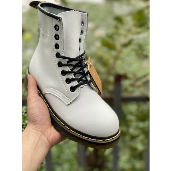 Ảnh chi tiết giày thể thao dr,marten trắng nữ cao cổ size