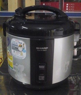 Nồi Cơm Điện SHARP 1.8L KS-R18ST