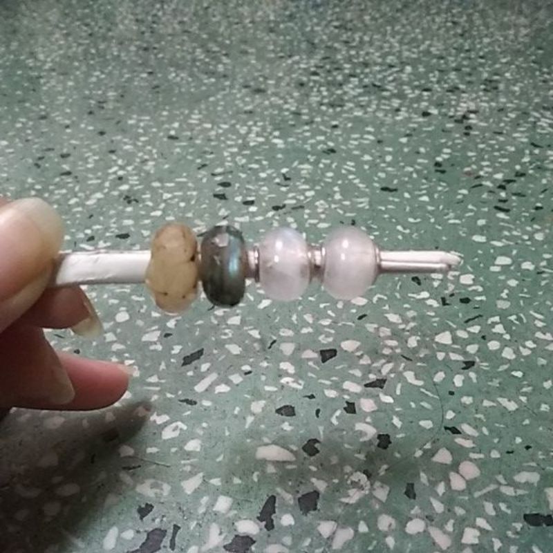 Hạt đá thủ công tóc vàng/ mặt trăng (moonstone)