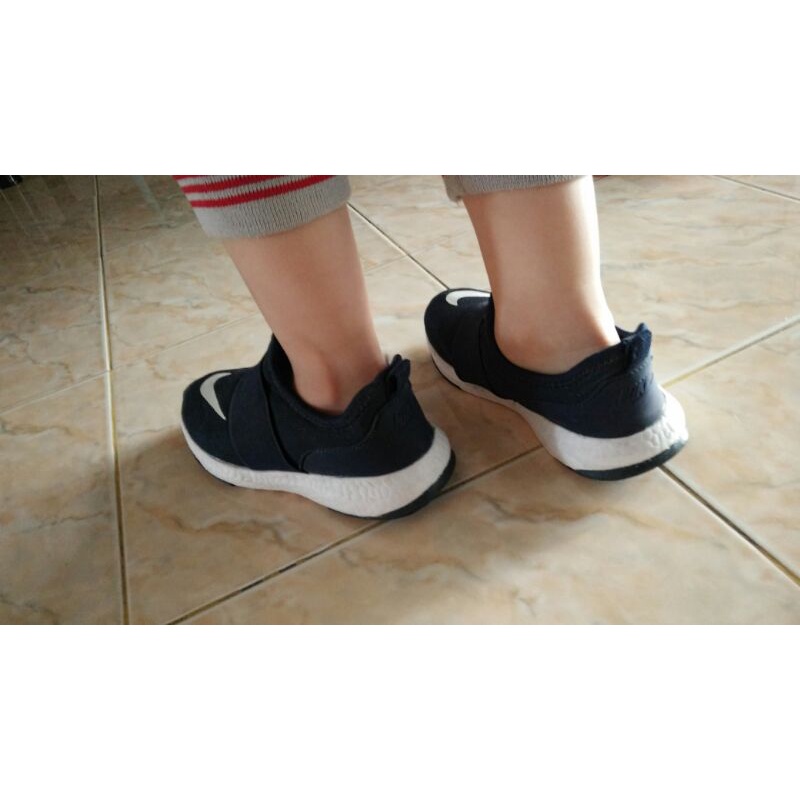 Thanh lý giầy bé nam nữ còn new 90%