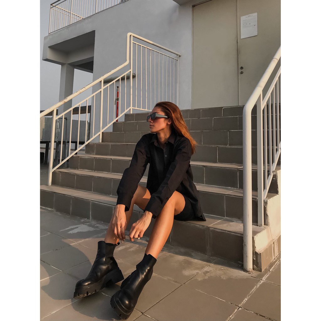 Là min - Áo Sơ Mi Boyfriend Đen Form Oversized