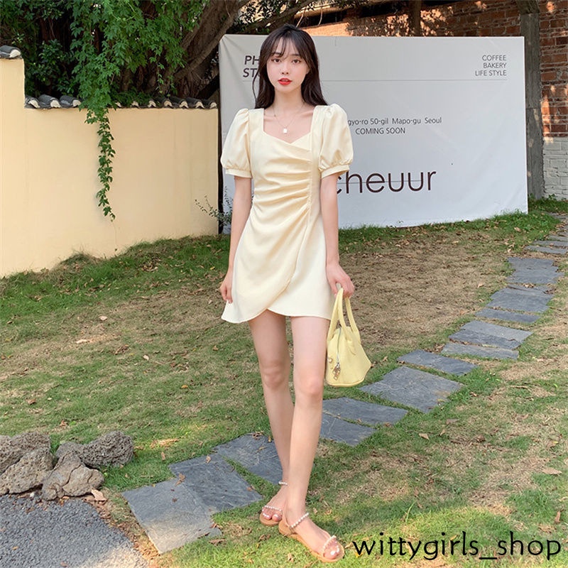 Wittygirls-đầm Xếp Ly Cổ Vuông Tay Phồng Không Đồng Đều Cho Nữ