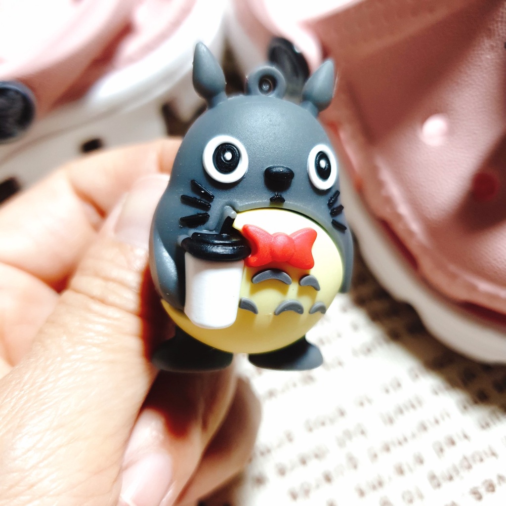 Sticker dán dép cross / nút gắn hkdesign mẫu Totoro 4D TO / BIG / LỚN nhựa ( size 4.5cm )