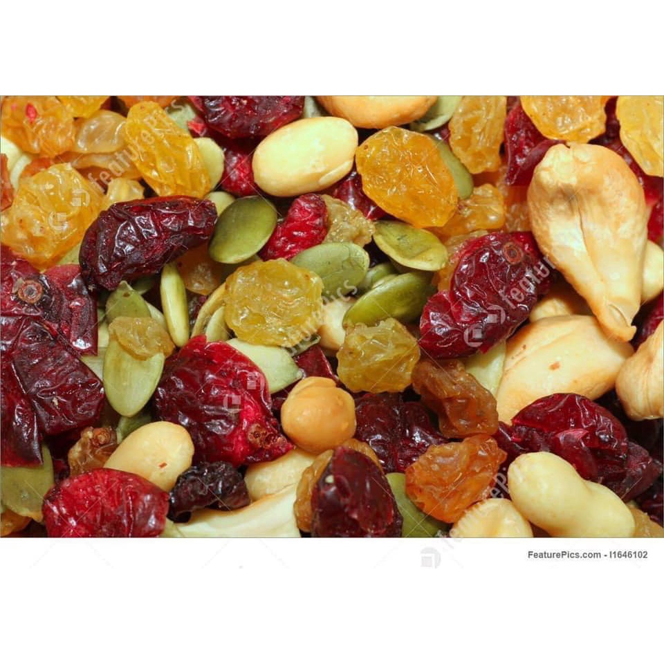 Hạt và trái cây sấy tổng hợp 10/2024 Nature's Garden Trail Mix Snack Packs - EDS Hàng Mỹ