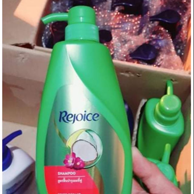 Dầu gội Rejoice Thái 600ml