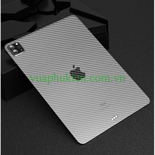 Miếng dán lưng cho iPad 11 inch 2018, 11 inch 2020, Pro 12.9 inch 2020 vân Carbon 3D. Chống trơn, nóng máy.Hàng cao cấp.