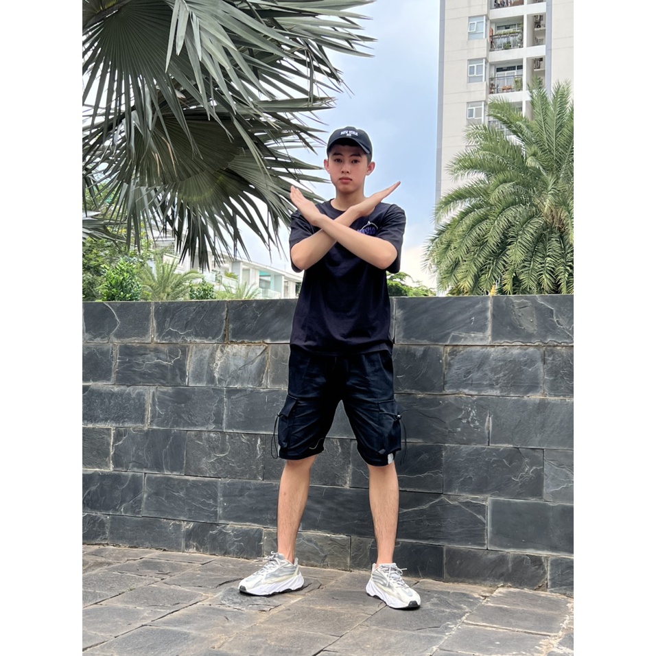 Áo thun tay lỡ form rộng Mecha dáng Unisex