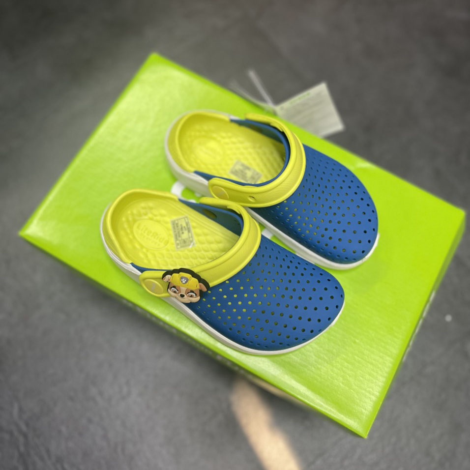 LCK -Giày Dép Sục Literide Clog Xanh Dương Dạ Quang Crocs Trẻ Em Chính Hãng Size 27 Đến 35 - Tặng 4 Jibbizt - Sấu Vui Vẻ