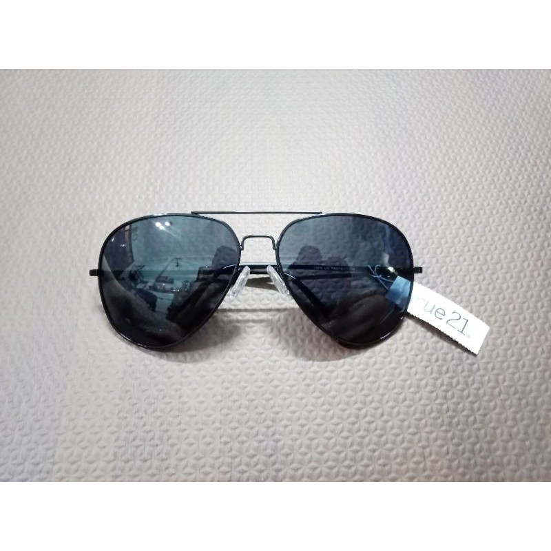 Kính Rue 21 hàng chuẩn auth, có mail mua hàng chính hãng | BigBuy360 - bigbuy360.vn