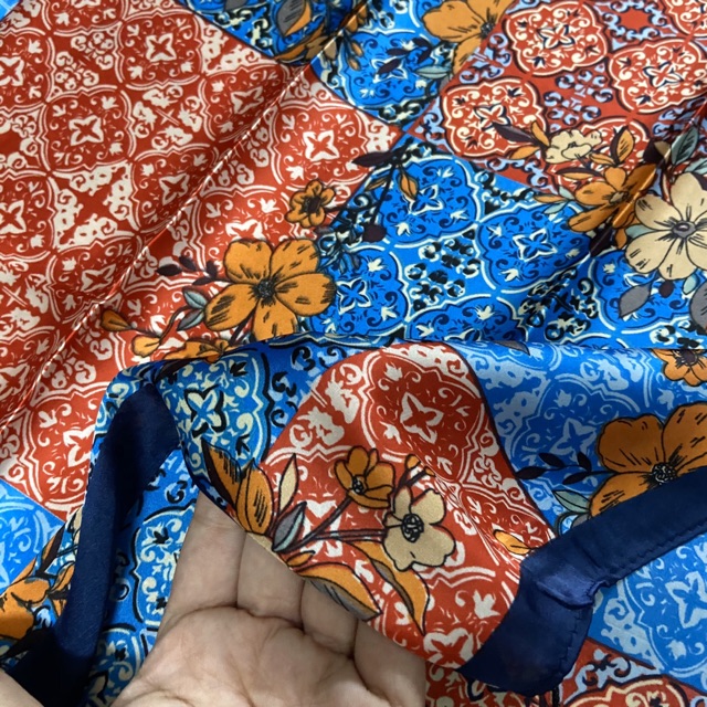 Khăn lụa vuông 90x90 cm turban quàng cổ,áo khăn yếm bandana thời trang đội đầu - Maben