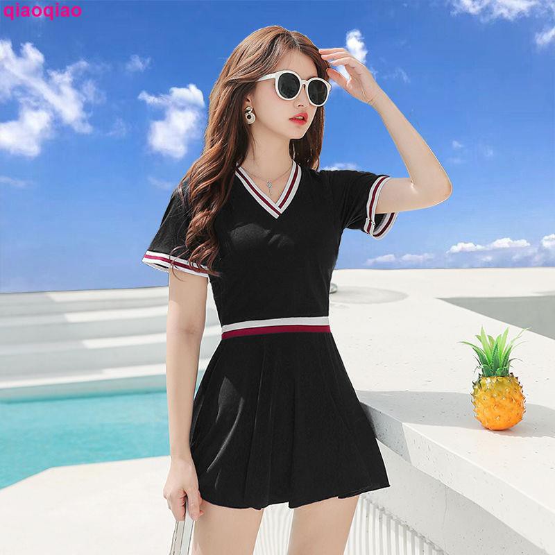Bộ Đồ Bơi Quyến Rũ Cho Nữ