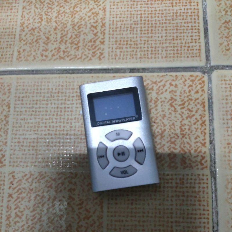 Máy mp3 nghe nhac