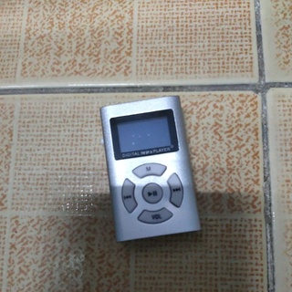 máy mp3 nghe nhac