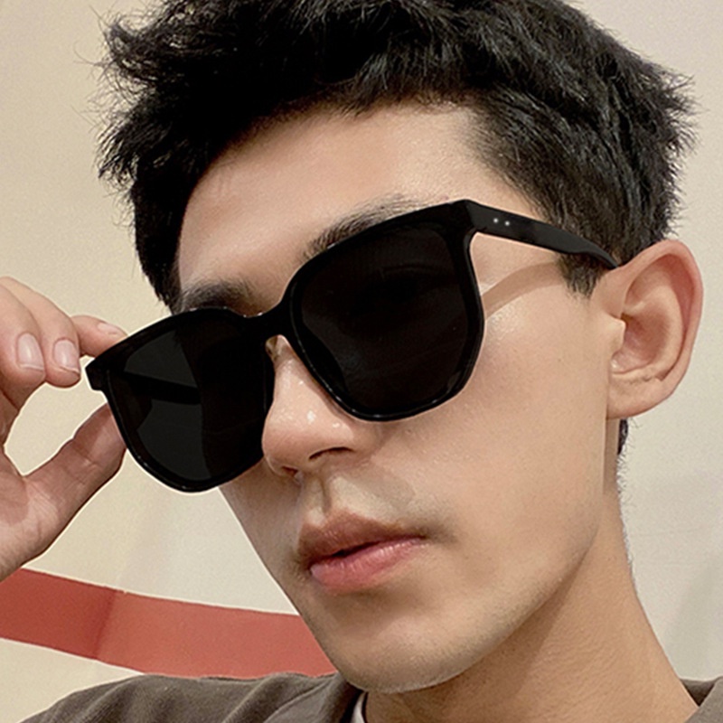 Kính râm unisex đẹp BEOMALL trẻ trung cá tính và năng động chống nắng tốt KT055