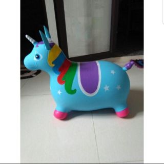 Thú nhún kỳ lân