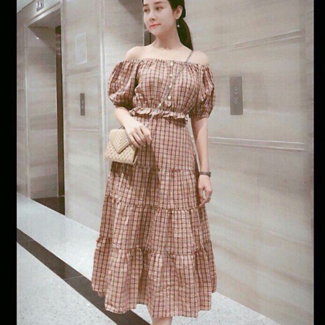 ♥️♥️♥️đầm xoè trễ vai - hàng thiết kế Chất liệu :Carô cao cấp, dày dặn, mịn đẹp 🌈🌈Màu sắc : đẹp y ảnh chụp