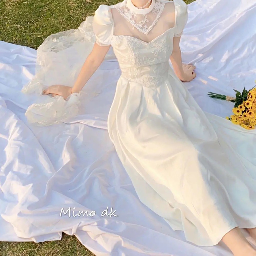 Đầm công chúa dáng dài cổ điển