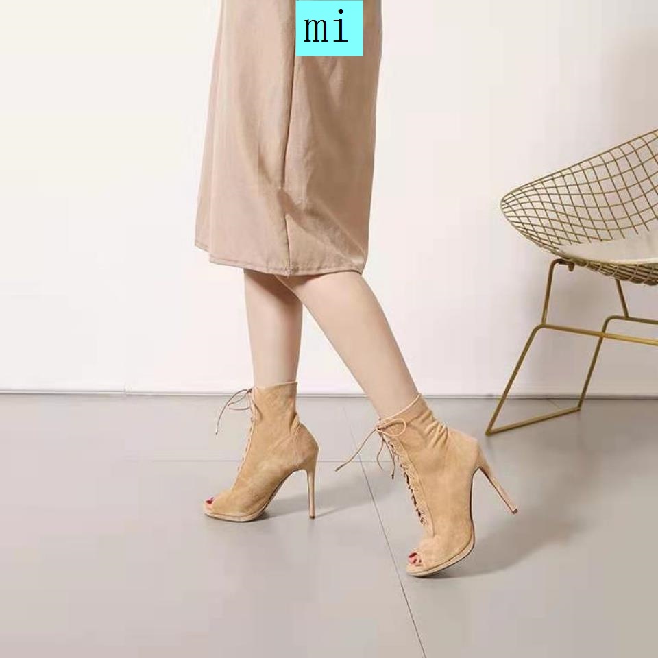 Giày bốt cao gót hở mũi chất liệu da lộn phong cách Âu Mỹ mới 2021 | BigBuy360 - bigbuy360.vn