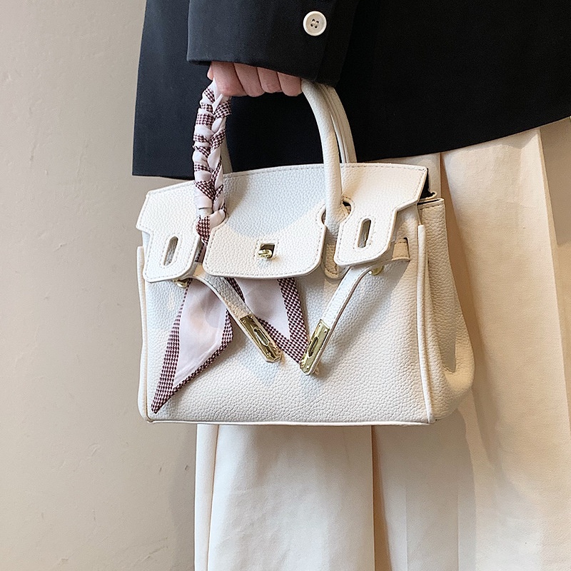 Túi Đeo Vai Mùa Hè Kết Cấu Mới Nhất Dễ Phối Đồ Chất Lượng Cao Cho Nữ