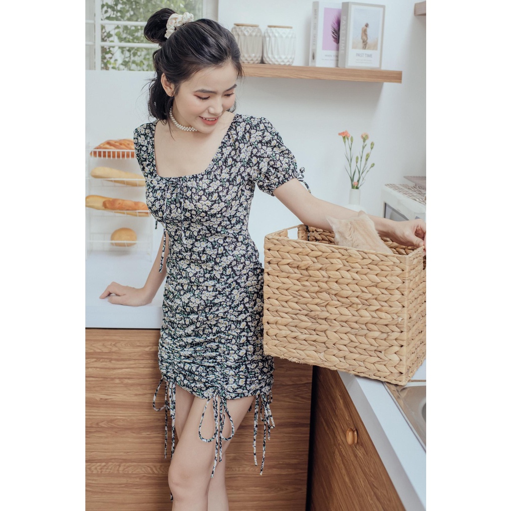 Đầm đen hoa nhí dây rút Jou Jou Dress Gem Clothing SP060298