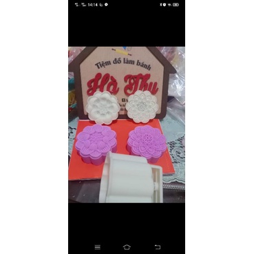 Khuôn trung thu lò xo sen tháp 150g 2 mặt kèm nhấn