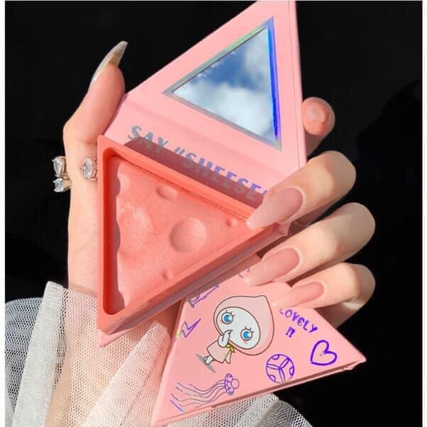 Má Hồng Tam Giác Maffick | BigBuy360 - bigbuy360.vn