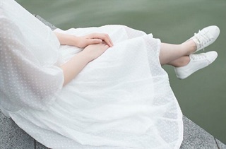 ĐẦM BABYDOLL TRẮNG HẠT (KÈM VÁY 2 DÂY)