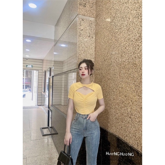 ÁO THUN ZIP DÚM KHOÉT NGỰC TÔN VÒNG 1 MS10092