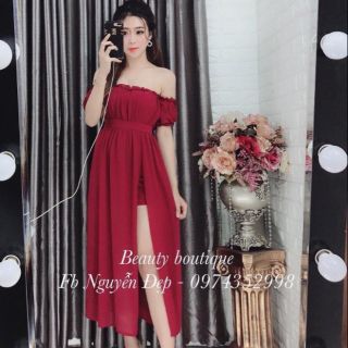 Đầm maxi trễ vai xẻ tà uy