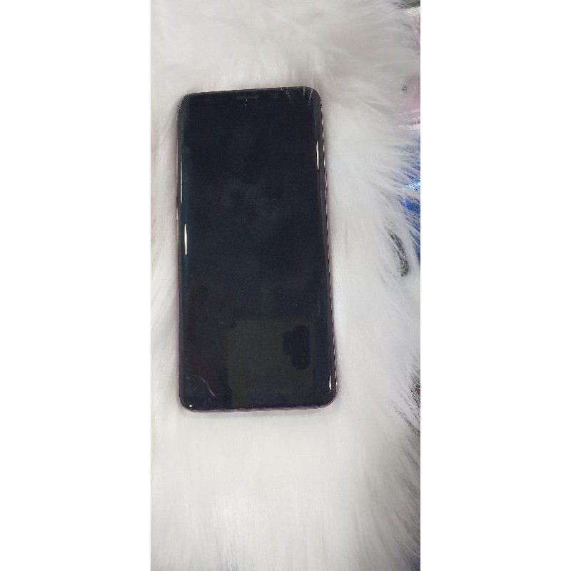 Điện thoại Samsung galaxy S9.