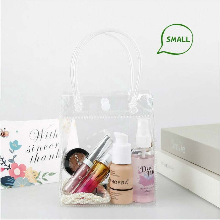 Túi đựng đồ trong suốt chất liệu thân thiện môi trường