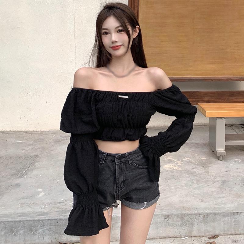 Áo croptop trễ vai tay dài phong cách thời trang Hàn Quốc dành cho bạn nữ