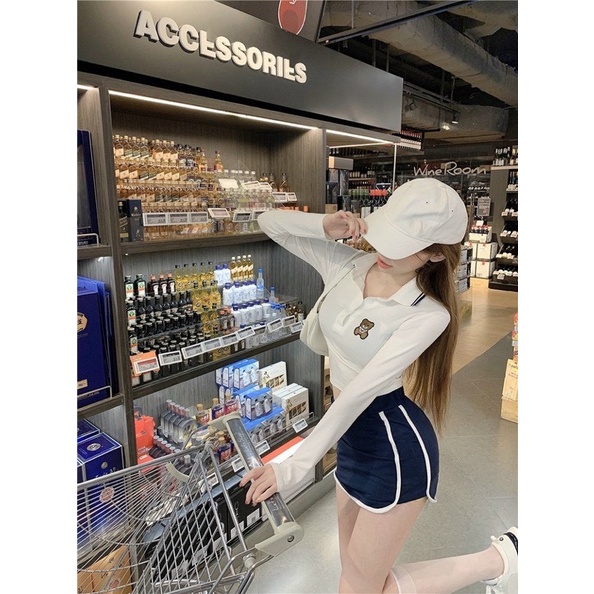 SÉT CROP GẤU THÊU CỔ PHỐI CHÚ GẤU | BigBuy360 - bigbuy360.vn