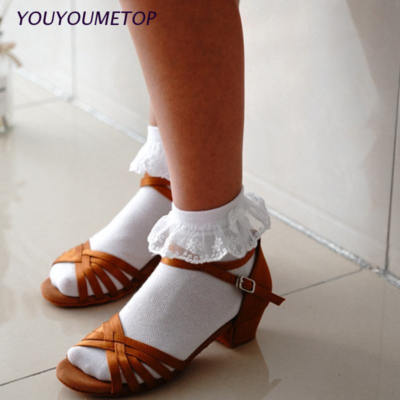 4 đôi vớ cotton phối ren màu trắng đính nơ thời trang cho bé gái