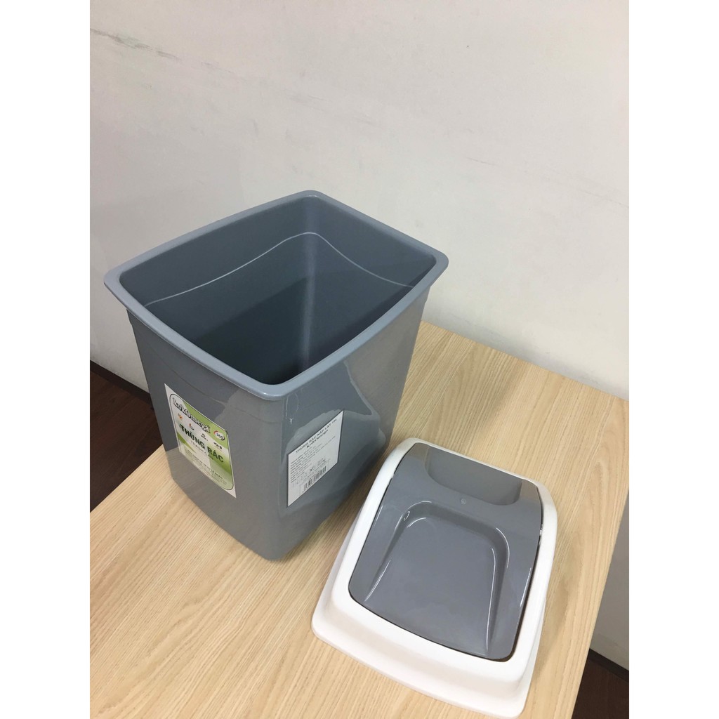Thùng Rác Nhựa Nắp Lật Kokomega 18 Lít KT: 42*20*56 CM