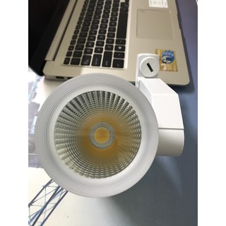 Đèn rọi cao cấp
