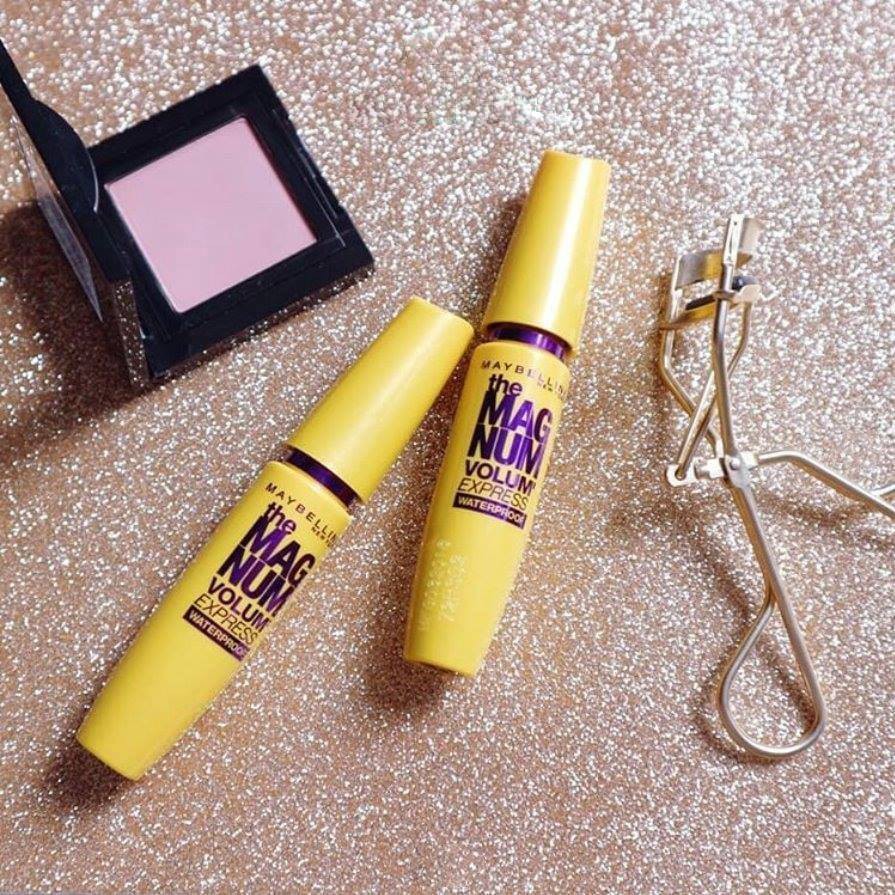 Mascara Maybelline Magnum làm dày mi 10 lần 9.2ml