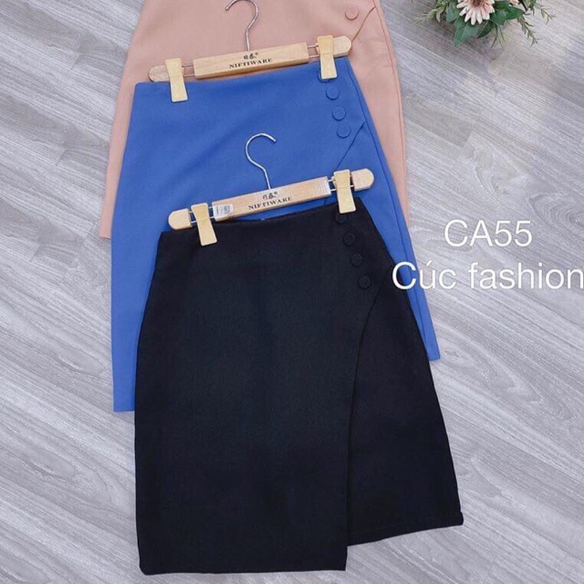 Chân váy chữ A tà đáp đính cúc vải thời trang nữ | BigBuy360 - bigbuy360.vn