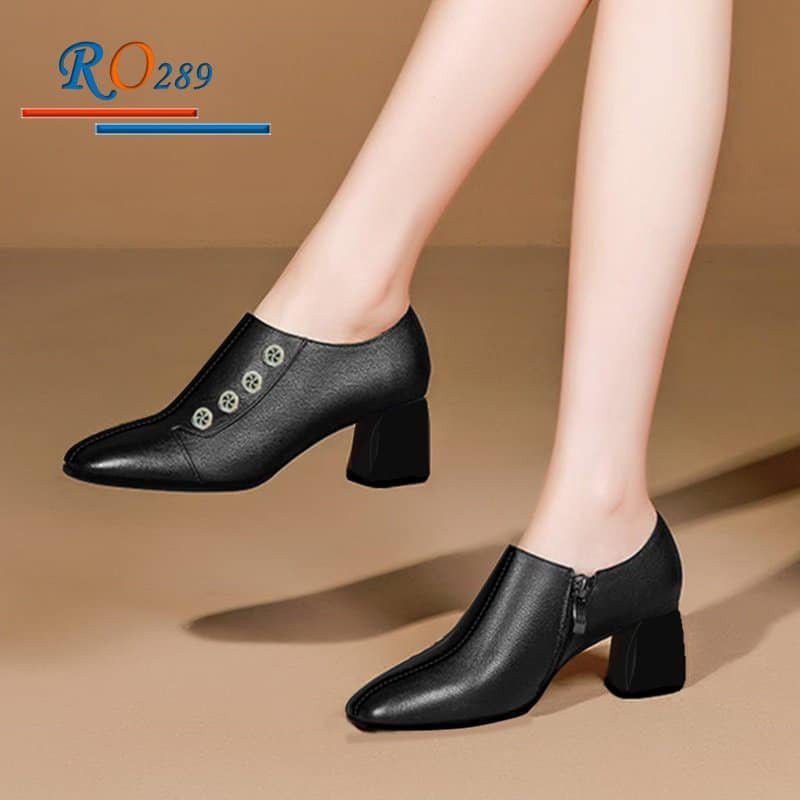 [Freeship] Giày boot nữ cổ thấp 5cm hàng hiệu rosata hai màu đen kem ro289