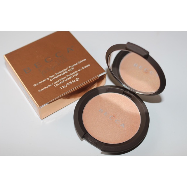 Becca creme Champagne Pop, Moonstone