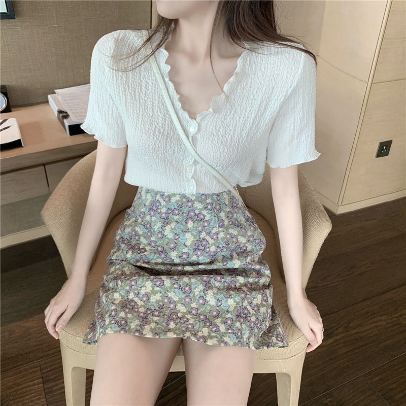 Bộ 2 Món Áo Kiểu Chiffon Ngắn Tay Cổ Chữ V + Chân Váy In Họa Tiết Hoa Cho Nữ 1124