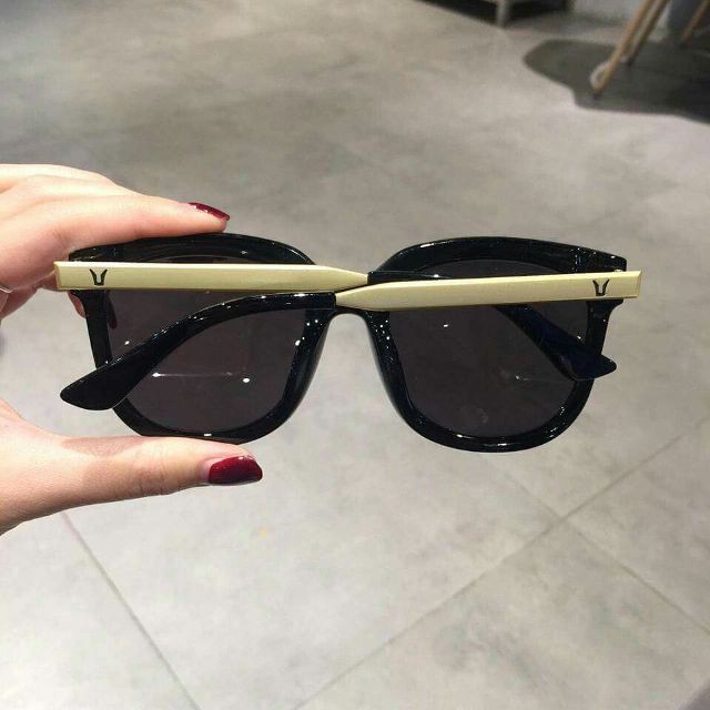 Kính Mát gọng vàng V Thời Trang Sang Trọng | BigBuy360 - bigbuy360.vn