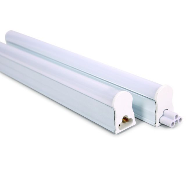 Típ led liền máng T5 60cm 90cm 1m2 ( thanh lý) khách đặt hàng vui lòng báo mầu và độ dài hộ shop nhé