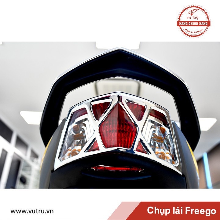 [SALE SỐC] CHỤP LÁI CHO XE FREEGO MẠ CROM, CARBON - CHÍNH HÃNG UNIVERSE (HÀNG CAO CẤP)