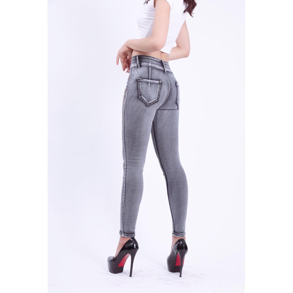 Quần jean dài nữ thêu hoa lưng cao có size đại