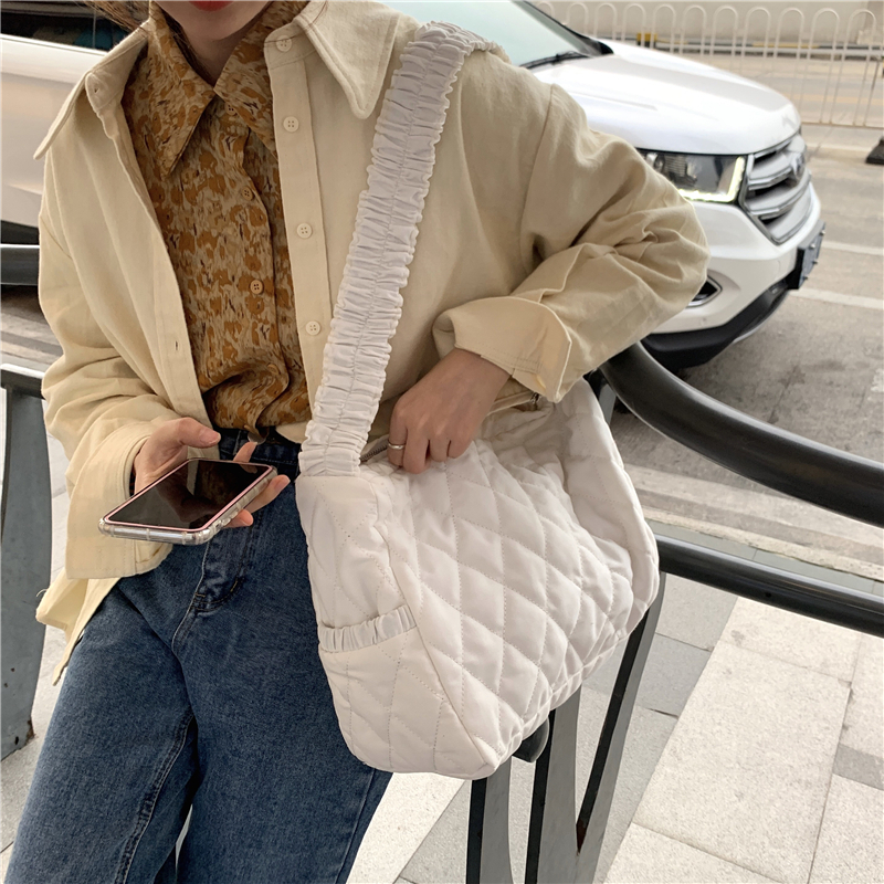 Túi thời trang nữ thiết kế đơn giản phong cách Hàn Quốc